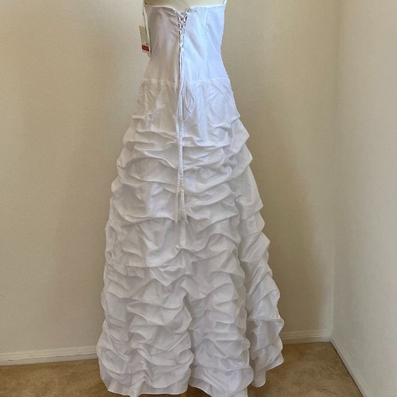 White Crinkled Dress - Picture 3 of 4